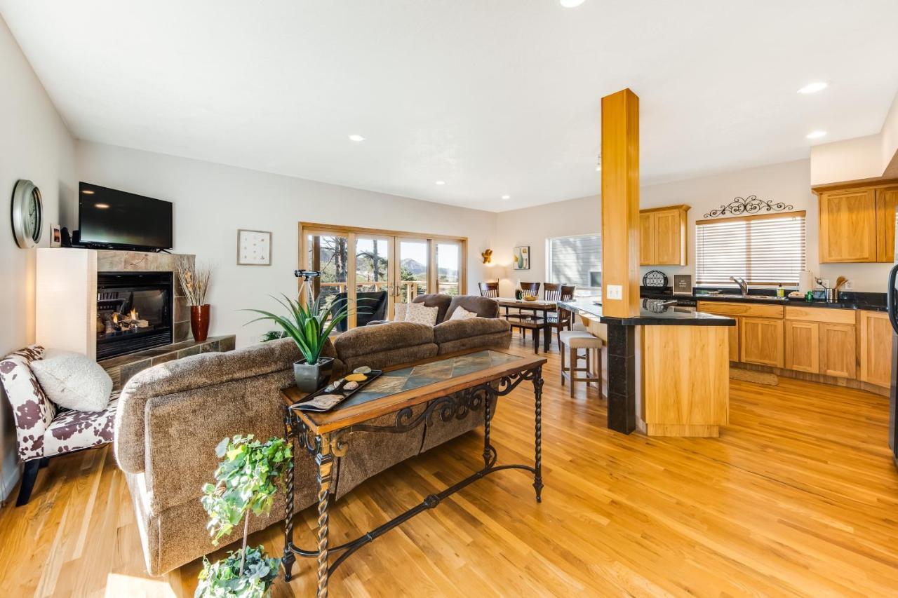 Yaquina Lighthouse View Beach Home Нюпорт Екстериор снимка