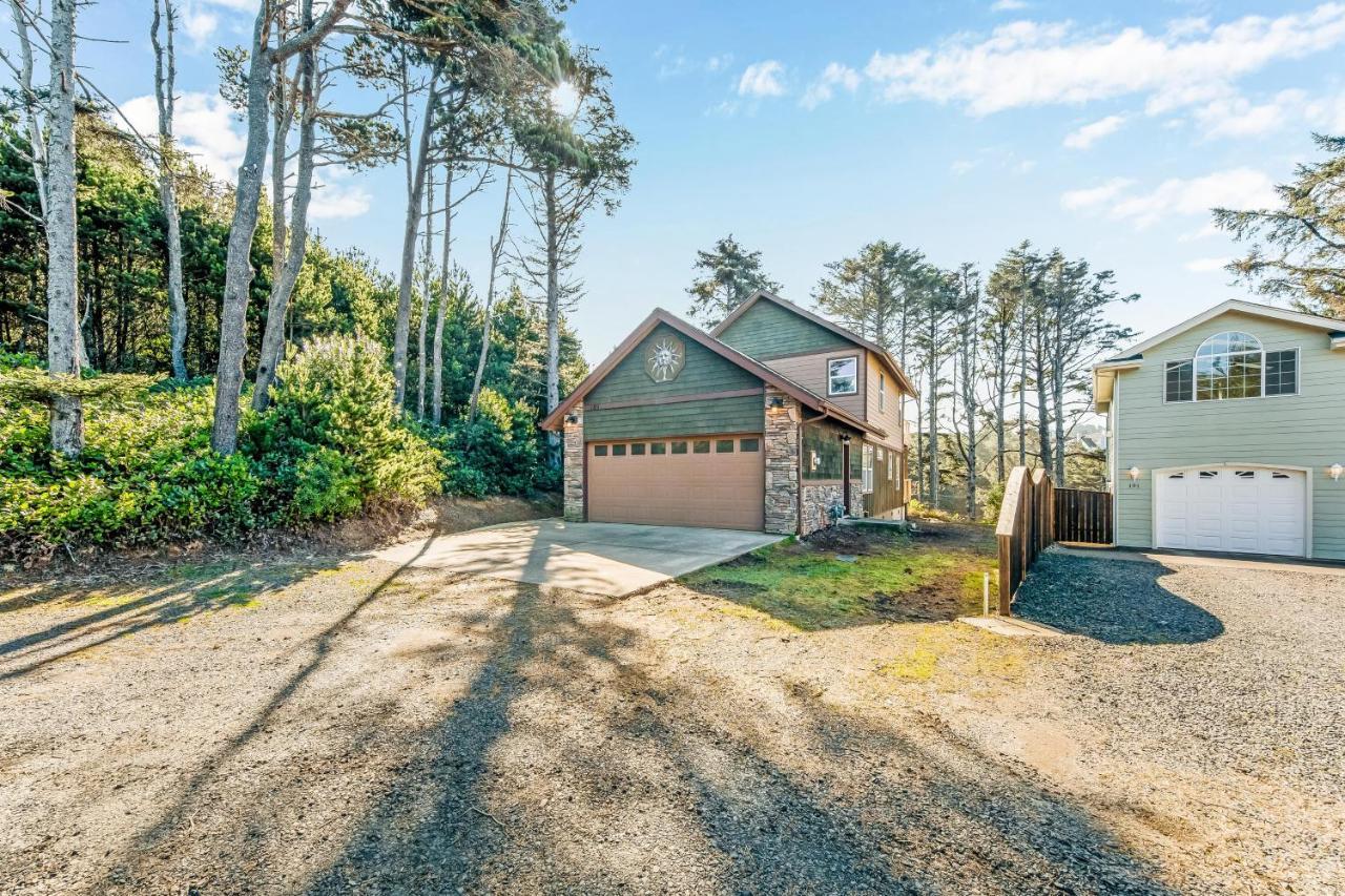 Yaquina Lighthouse View Beach Home Нюпорт Екстериор снимка